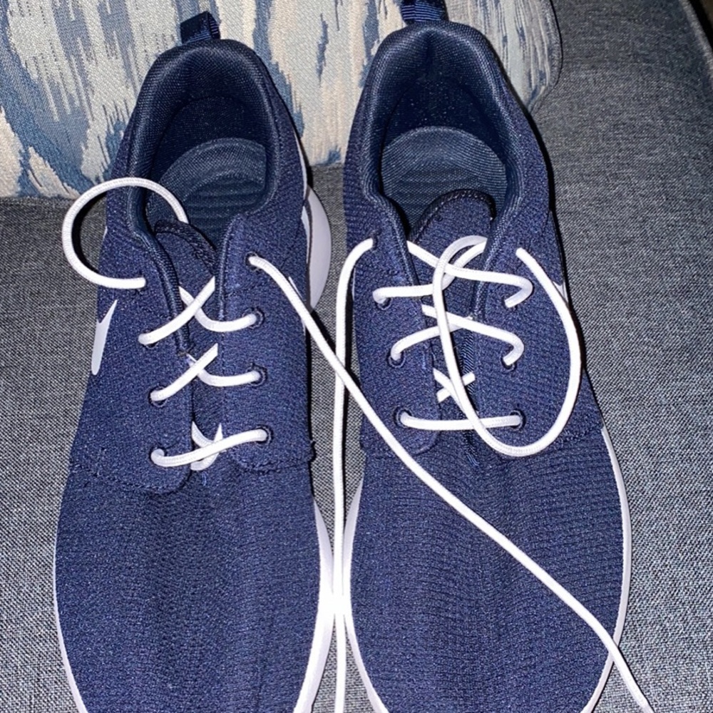 Men’s Roshe Nike
